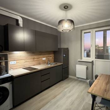Сдается 1-комнатная квартира, 38 м²