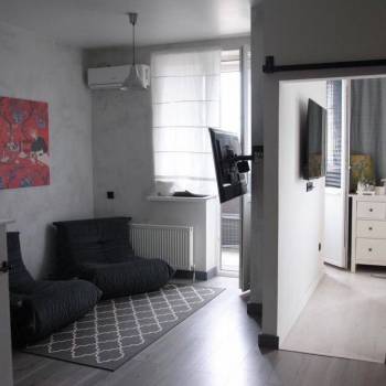 Продается 1-комнатная квартира, 35 м²