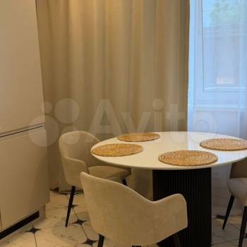 Сдается 2-х комнатная квартира, 70 м²