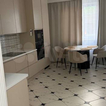 Сдается 2-х комнатная квартира, 70 м²