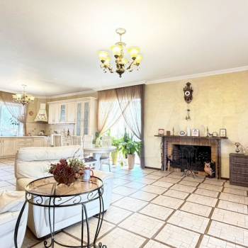 Продается Дом, 149 м²