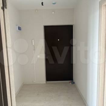 Продается 1-комнатная квартира, 42,5 м²