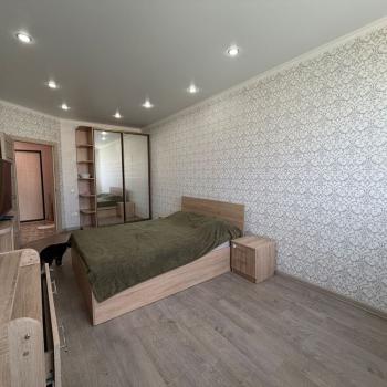 Сдается 1-комнатная квартира, 40 м²