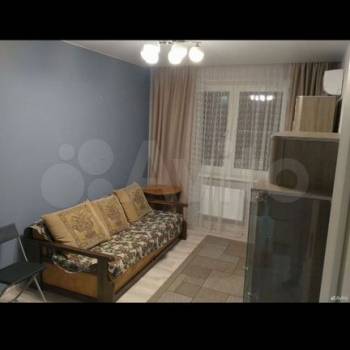 Продается 1-комнатная квартира, 35 м²