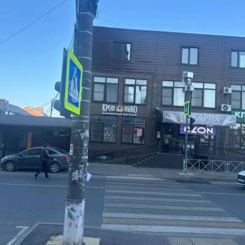 Сдается Нежилое помещение, 160 м²