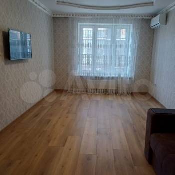 Сдается 2-х комнатная квартира, 63 м²