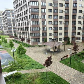Сдается 1-комнатная квартира, 42 м²