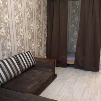 Сдается 1-комнатная квартира, 50 м²