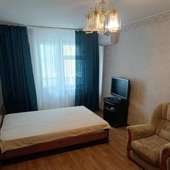 Сдается 1-комнатная квартира, 37 м²