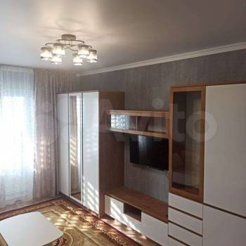 Сдается 1-комнатная квартира, 50 м²