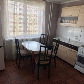 Сдается 2-х комнатная квартира, 59 м²