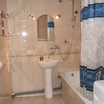 Сдается 2-х комнатная квартира, 70 м²