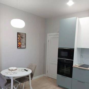 Продается 1-комнатная квартира, 45 м²
