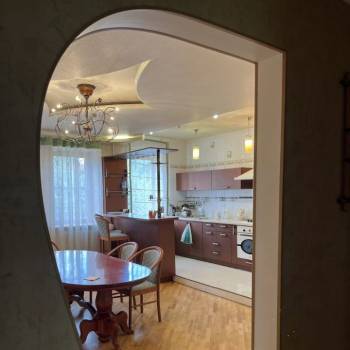 Сдается Дом, 389,9 м²