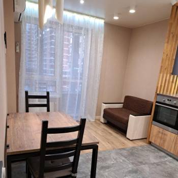 Продается 2-х комнатная квартира, 60 м²