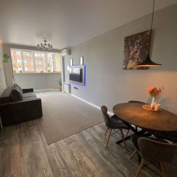 Продается 1-комнатная квартира, 47,5 м²