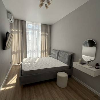 Сдается 1-комнатная квартира, 37 м²