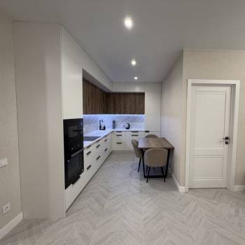 Сдается 2-х комнатная квартира, 58 м²