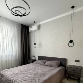 Продается 1-комнатная квартира, 46 м²