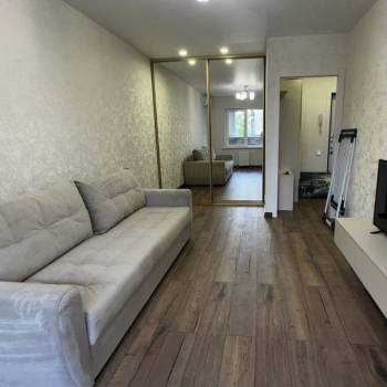Сдается 1-комнатная квартира, 39 м²