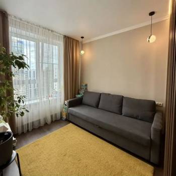 Продается 2-х комнатная квартира, 58 м²