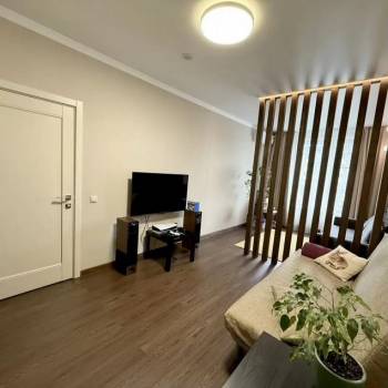 Продается 2-х комнатная квартира, 58 м²