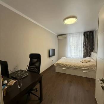 Продается 2-х комнатная квартира, 58 м²