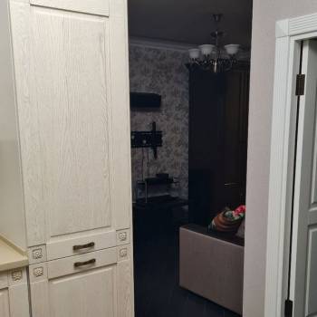 Сдается 1-комнатная квартира, 42 м²