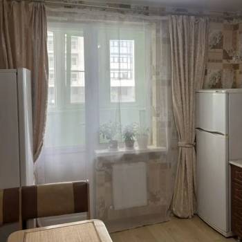 Сдается 1-комнатная квартира, 38,3 м²