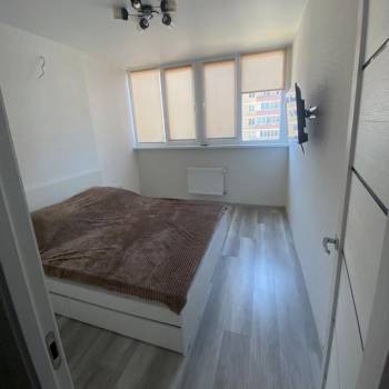 Сдается 1-комнатная квартира, 43 м²