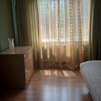 Сдается Многокомнатная квартира, 60 м²