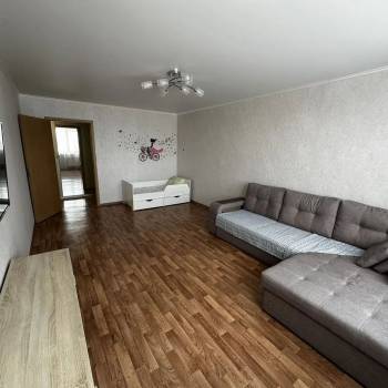 Сдается 2-х комнатная квартира, 70 м²