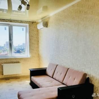 Сдается 1-комнатная квартира, 39 м²