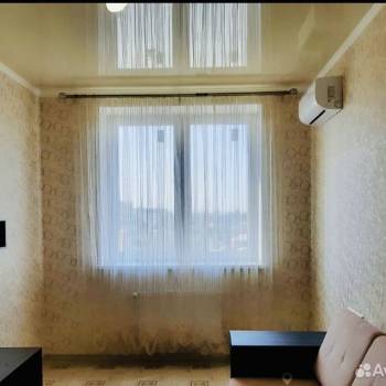 Сдается 1-комнатная квартира, 39 м²