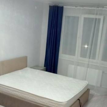 Сдается 1-комнатная квартира, 39 м²