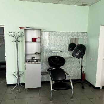 Продается Нежилое помещение, 97 м²