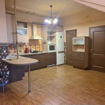 Сдается 2-х комнатная квартира, 58 м²