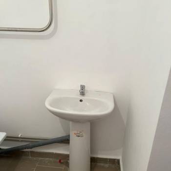 Продается 3-х комнатная квартира, 77 м²
