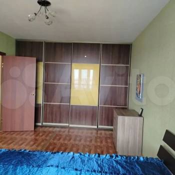 Сдается 1-комнатная квартира, 40 м²