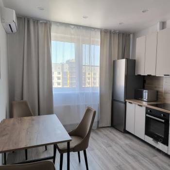 Сдается 2-х комнатная квартира, 58 м²