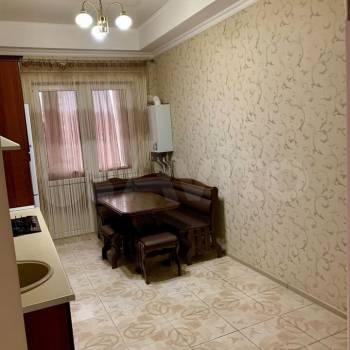 Сдается 2-х комнатная квартира, 63 м²