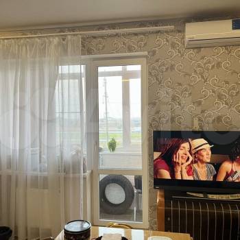 Продается 1-комнатная квартира, 37,6 м²