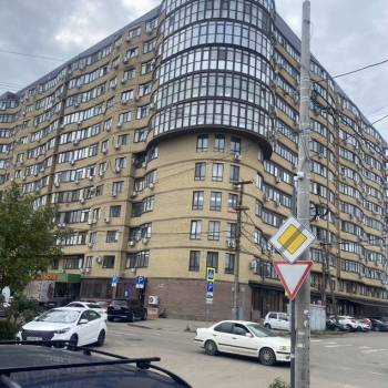 Сдается Нежилое помещение, 128 м²