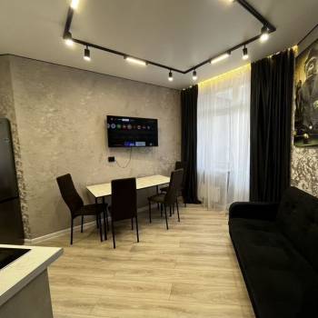 Сдается 1-комнатная квартира, 45 м²