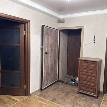Продается Многокомнатная квартира, 94,2 м²