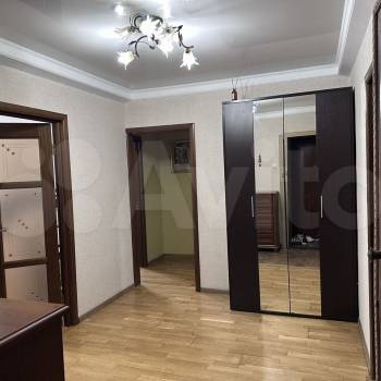 Продается Многокомнатная квартира, 94,2 м²