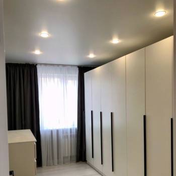 Сдается Многокомнатная квартира, 60 м²