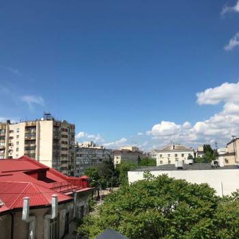 Сдается Многокомнатная квартира, 60 м²