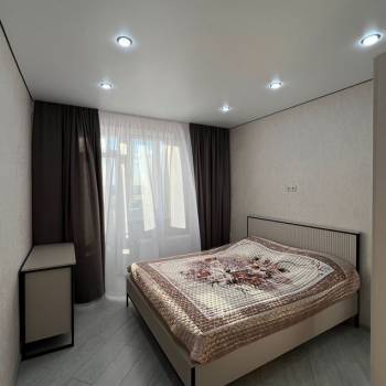 Сдается 2-х комнатная квартира, 65 м²