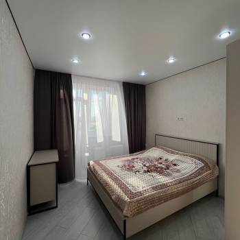Сдается 2-х комнатная квартира, 65 м²